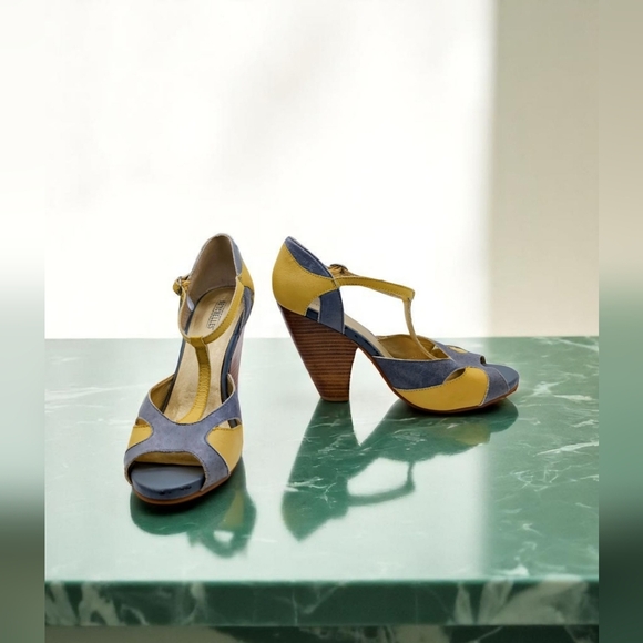 Seychelles Sz 9 Apology Accepted Blue and Yellow Leather Heels - Picture 1 of 10